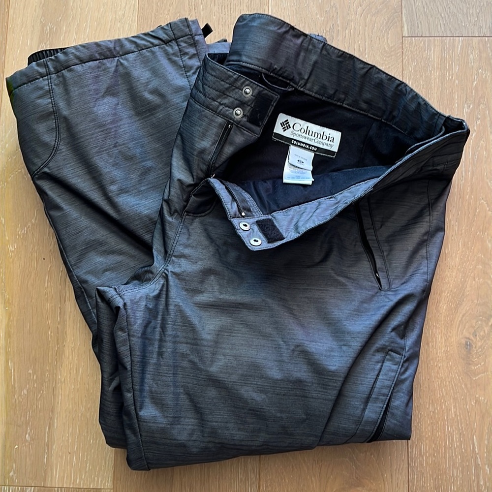 Columbia Omni-Tech Woman’s 2x Insulated Snow Ski Pants excellent condition